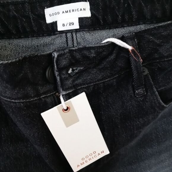 GOOD AMERICAN Good '90s Bermuda Shorts - Picture 8 of 10